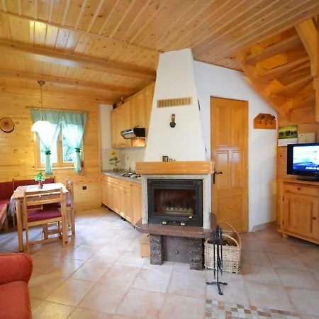 Casa vacanze House With A Parking Space Crni Lug, Gorski Kotar - 15058