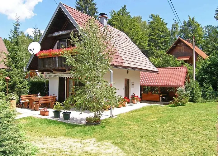 House With A Parking Space Crni Lug, Gorski Kotar - 15058 度假居